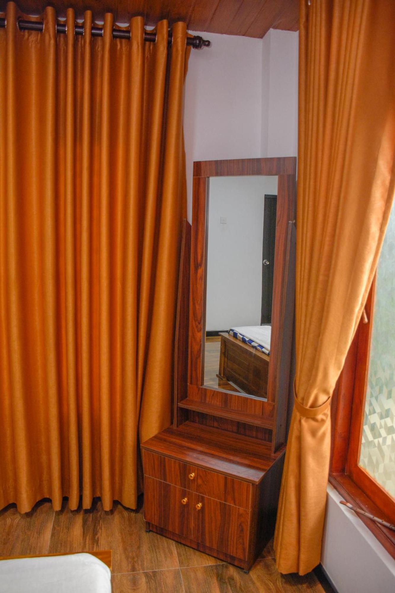 Lodge Tedro